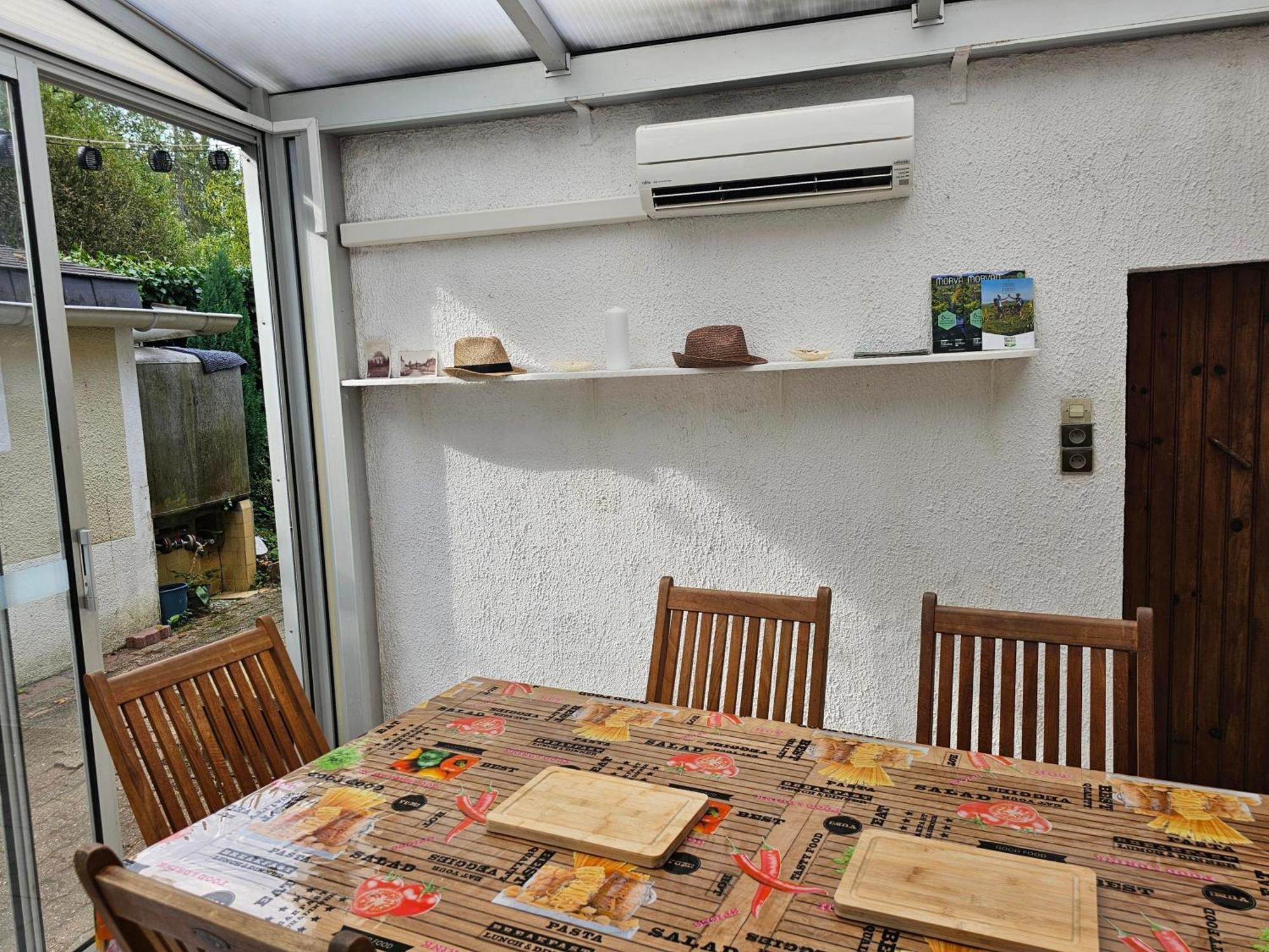 Chambres D'Hotes Les Frerots Lurcy-le-Bourg Extérieur photo